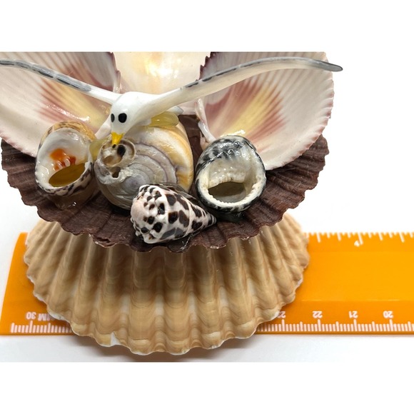 Seashell Figurine w Carved Seagull Vintage Handmade Folk Art 70-80's Cottagecore - Picture 11 of 11